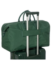 Monochrome luxury duffle bag | Bric's Milano